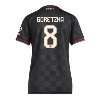 Stroje piłkarskie Bayern Munich Leon Goretzka #8 Koszulka Trzeciej dla damskie 2025-26 Krótki Rękaw